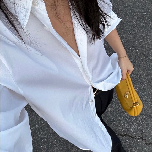 Cole Haan yellow baguette bag - Picture 7 of 7